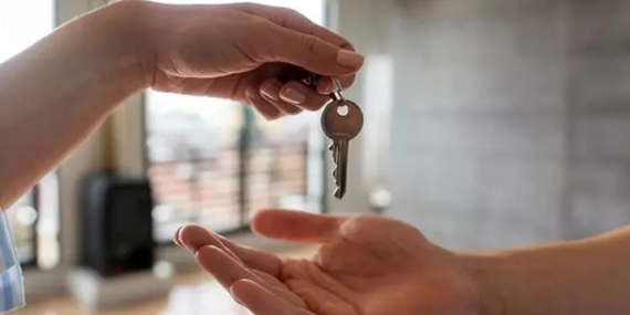 Kira Artışı Krizi: Öğrenciler İçin Uzmanlardan Sözleşme Uyarısı!