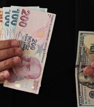 piyasalarda-dolartl-icin-sene-sonu-beklentisi-yukseliste-VE3WnHIe.jpg