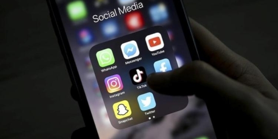 Fenomenlere Sıkı Takip: Reklam ve Yapay Zeka Ayarı